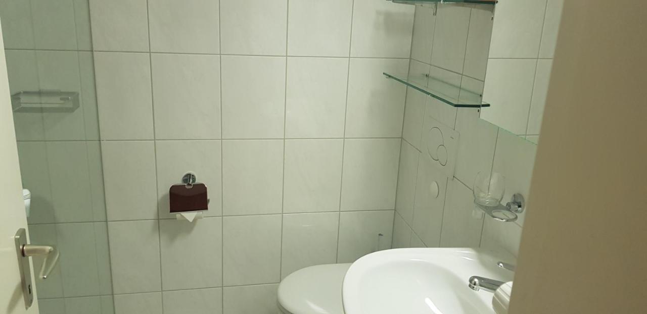 Alpen-Fewo,Residenza Quadra 114 Apartment Флимс Екстериор снимка